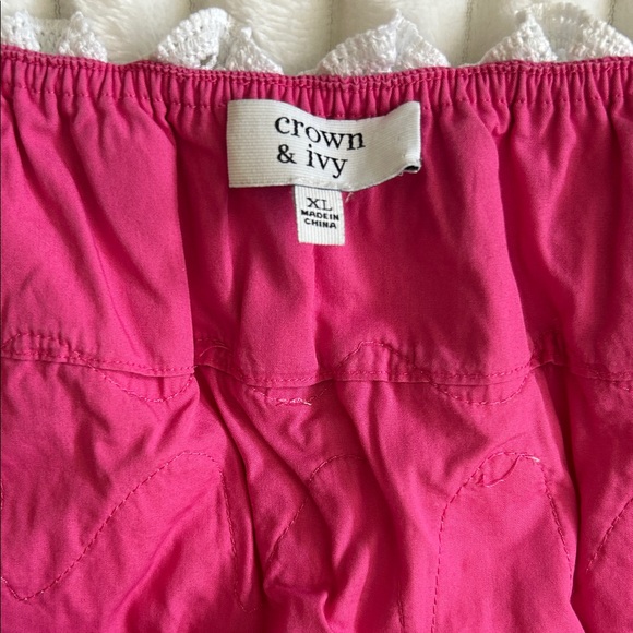 crown & ivy Fuchsia Off-Shoulder Blouse with White Trim - Picture 2 of 4